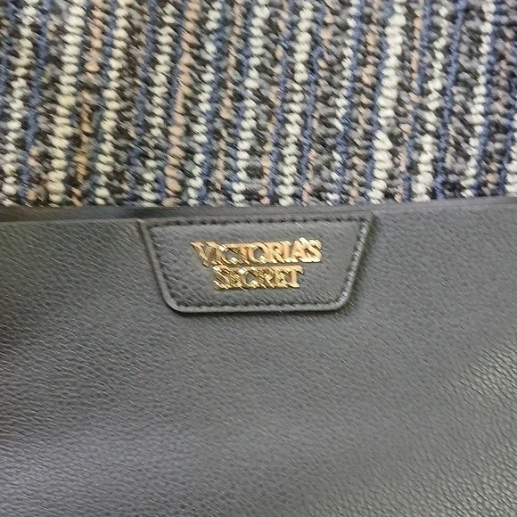 New Victoria Secret black leather fringe tote bag - Picture 5 of 10